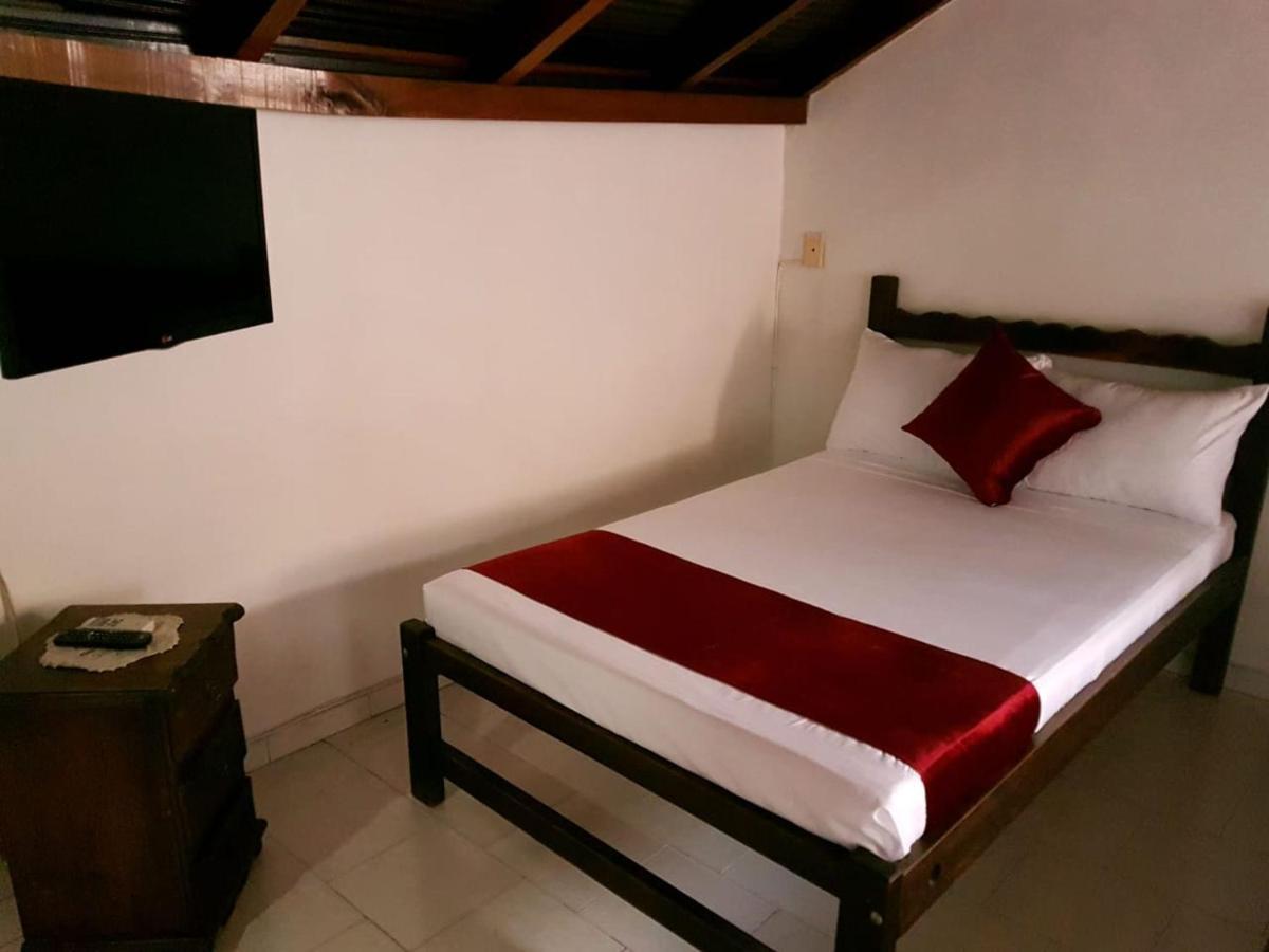 Hotel Don Juan Colonial Floridablanca Exterior photo