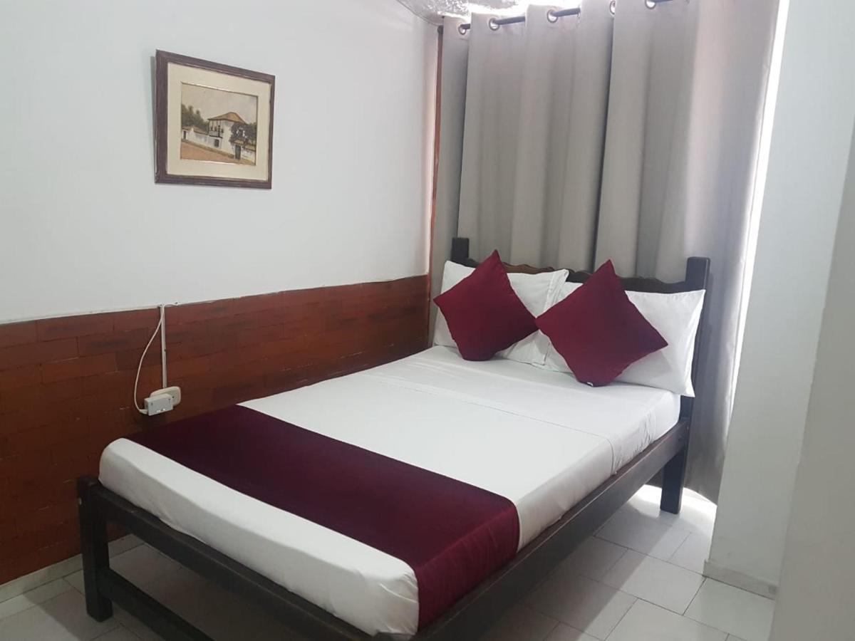 Hotel Don Juan Colonial Floridablanca Exterior photo